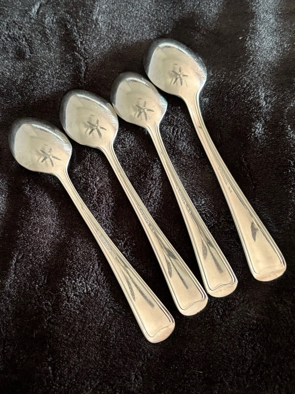 VTG Gorham Monet  Stainless Steel Set Of 4 Oval Soup Spoons 7 & 6” Outline Edge